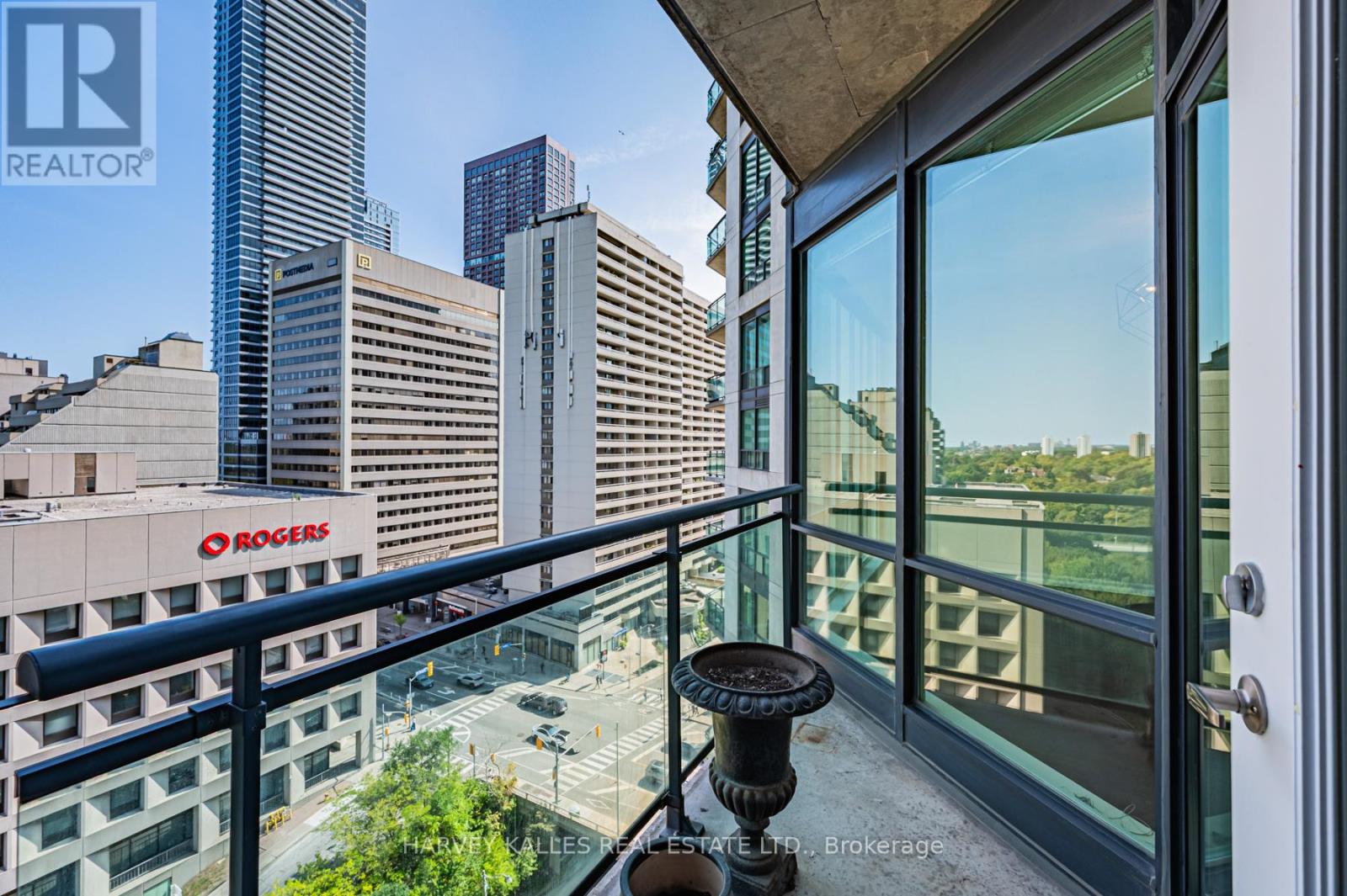1703 - 300 Bloor Street E, Toronto, Ontario  M4W 3Y2 - Photo 20 - C12424969