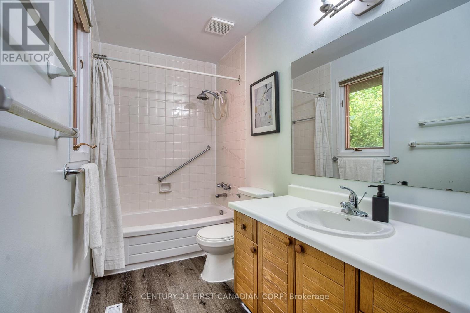 285 Riverside Drive, London North, Ontario  N6H 1G1 - Photo 15 - X12387899