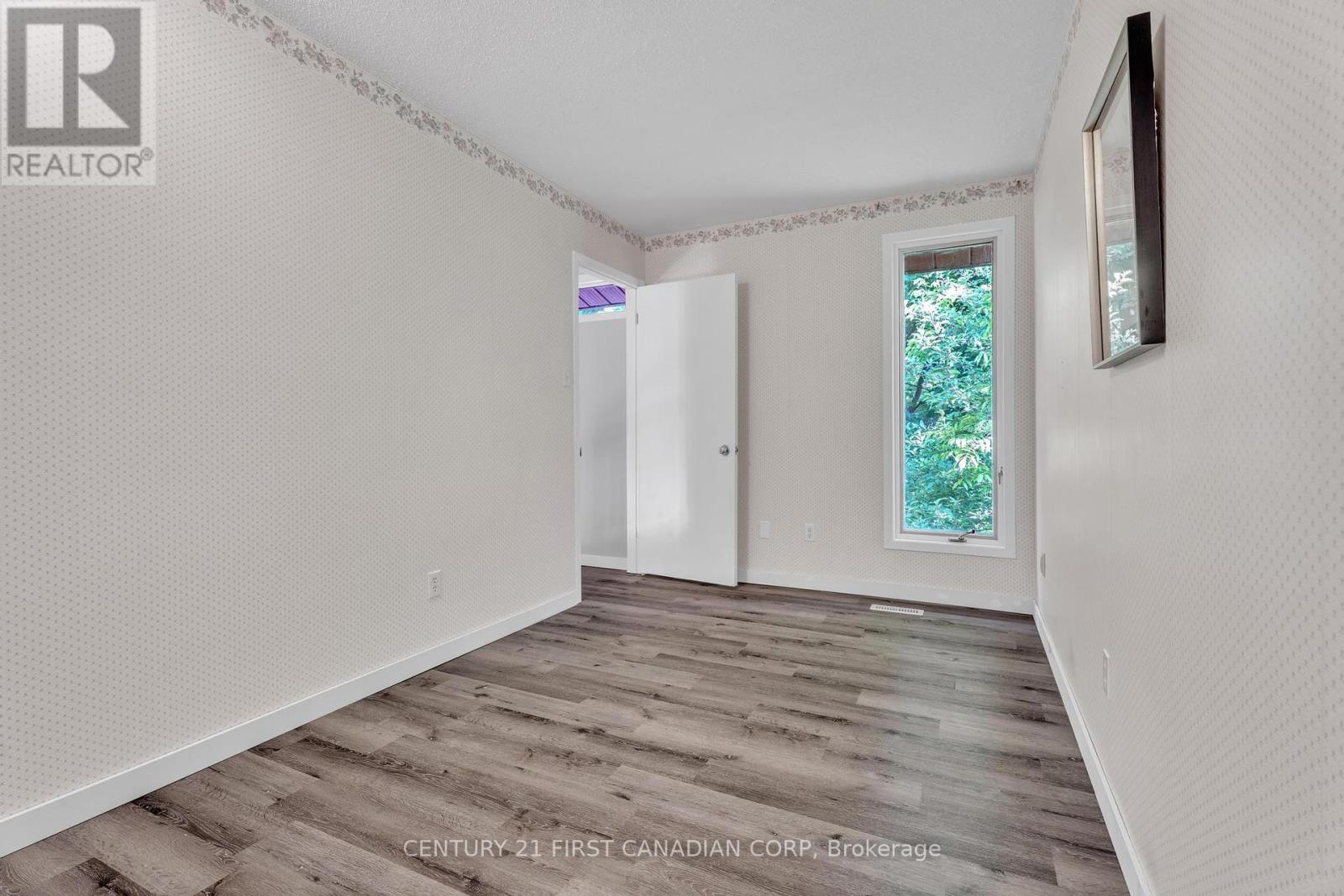 285 Riverside Drive, London North, Ontario  N6H 1G1 - Photo 21 - X12387899
