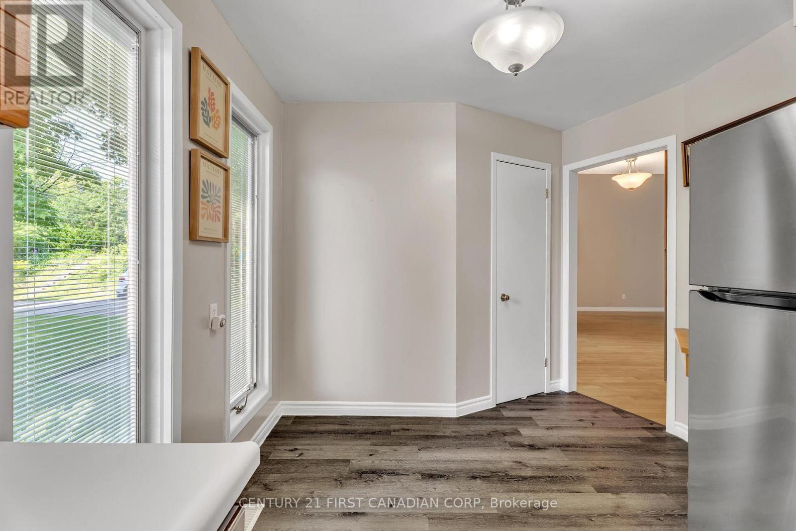 285 Riverside Drive, London North, Ontario  N6H 1G1 - Photo 14 - X12387899