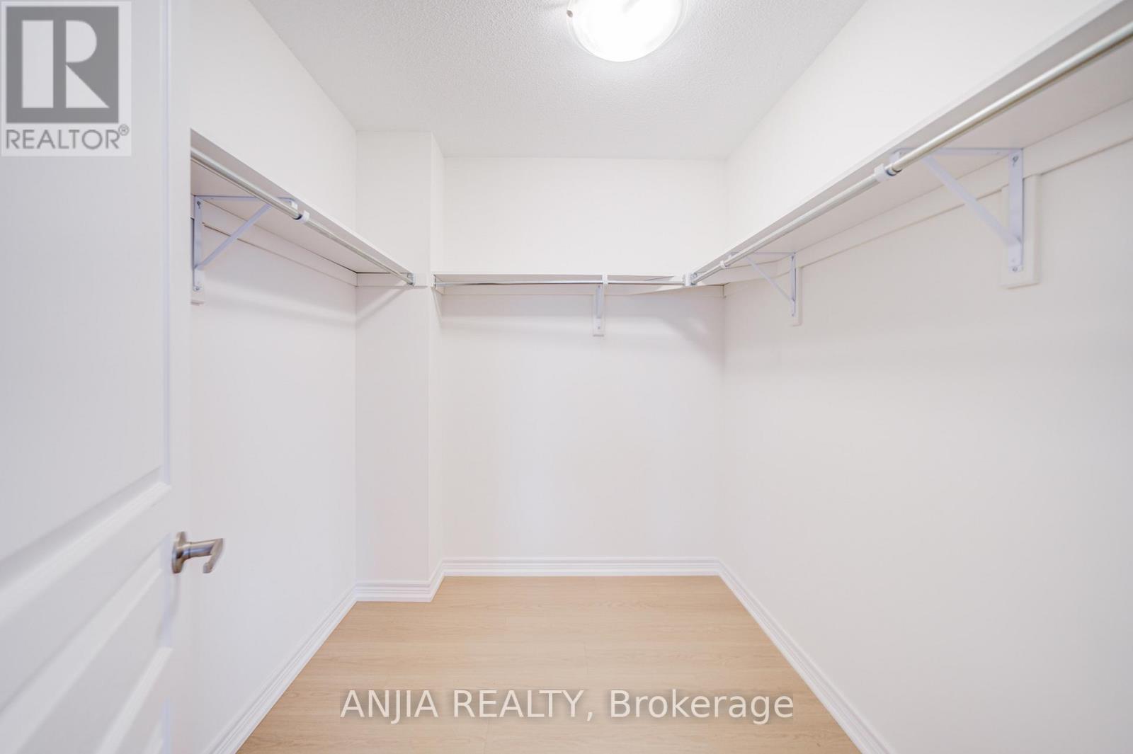 1 Bellflower Lane, Richmond Hill, Ontario  L4E 1E7 - Photo 37 - N12411983