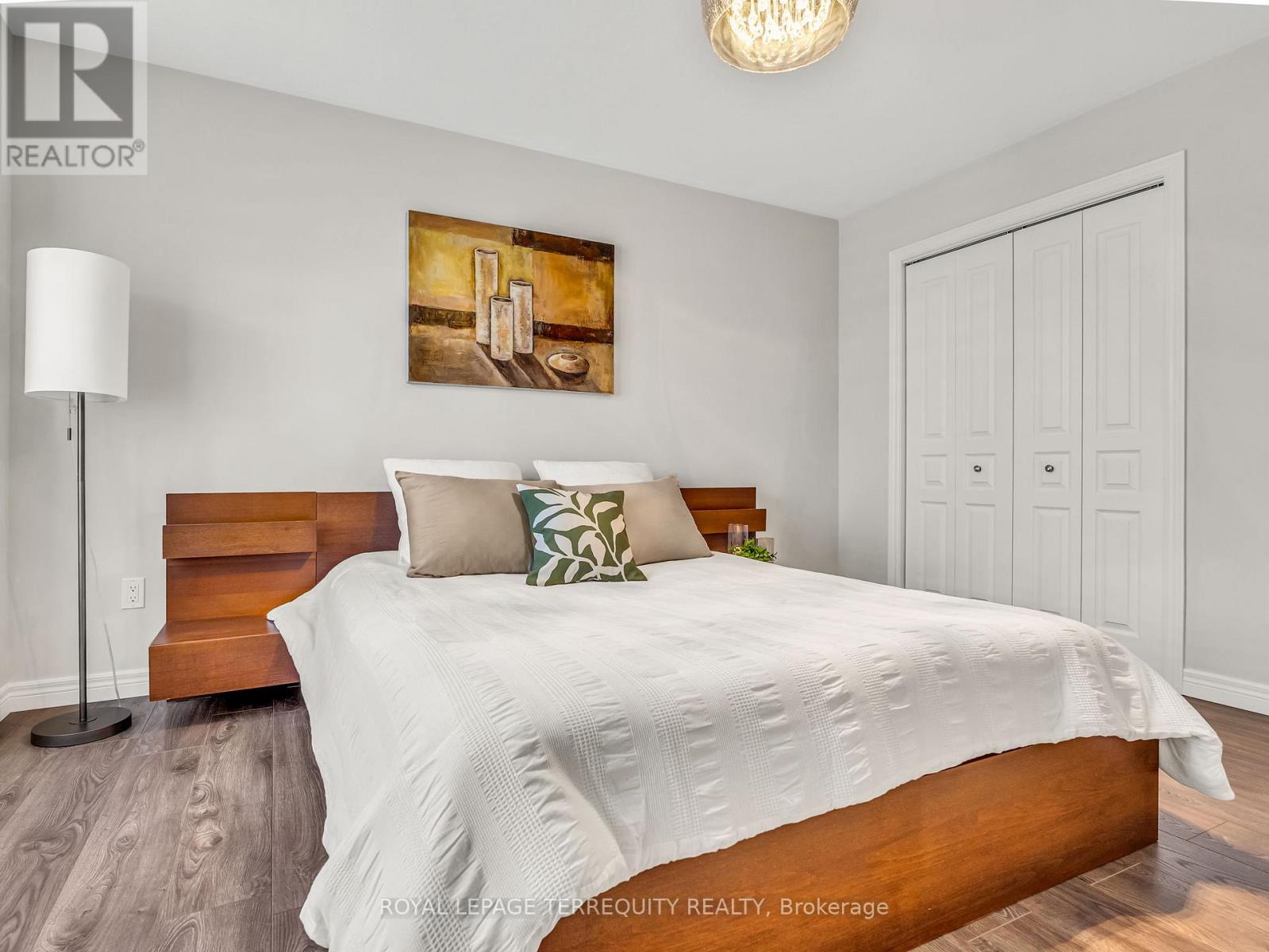 98 Michael Drive, Welland, Ontario  L3C 0A7 - Photo 34 - X12425601