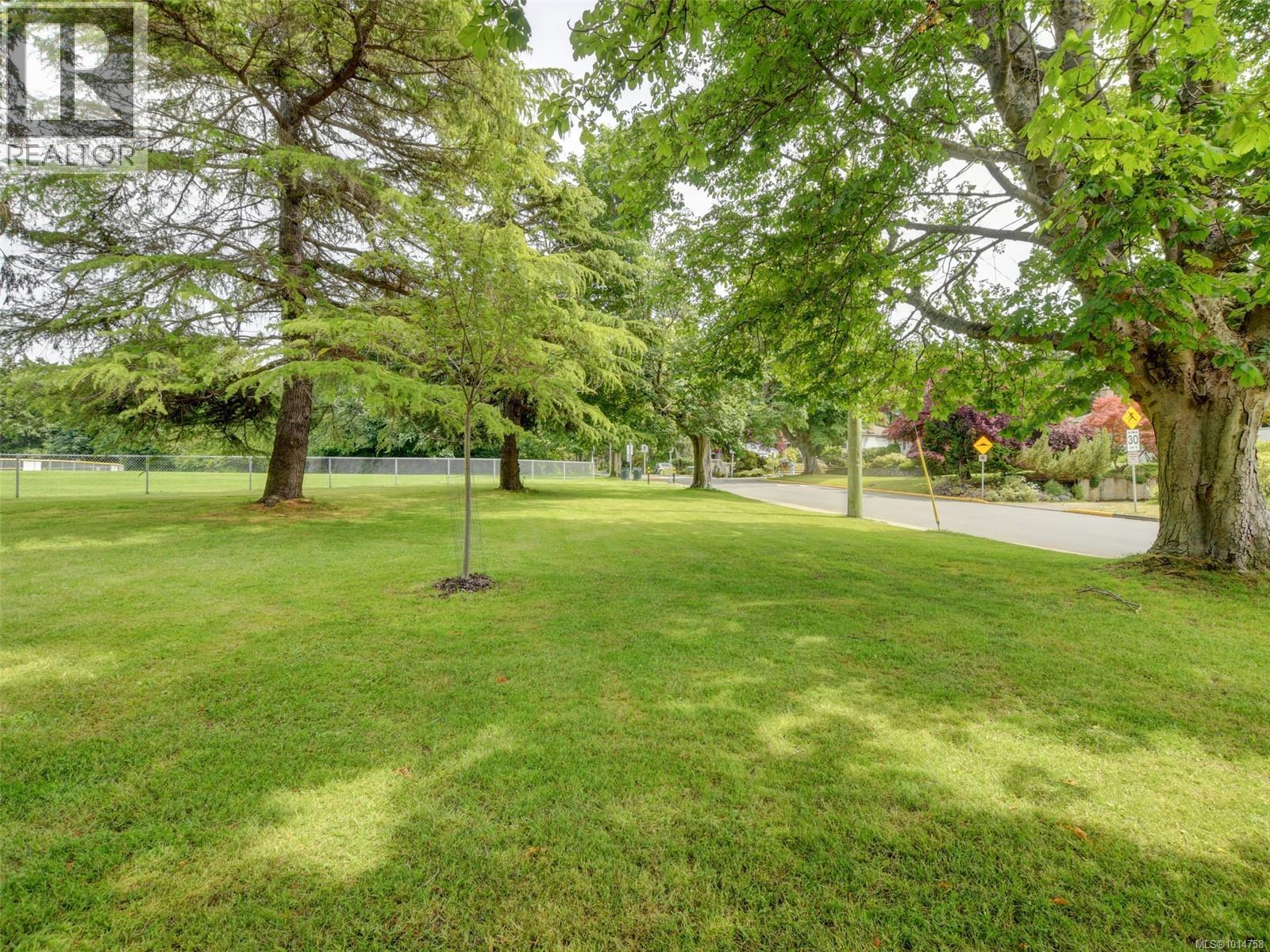 355 Richmond Ave, Victoria, British Columbia  V8S 3Y2 - Photo 48 - 1014758