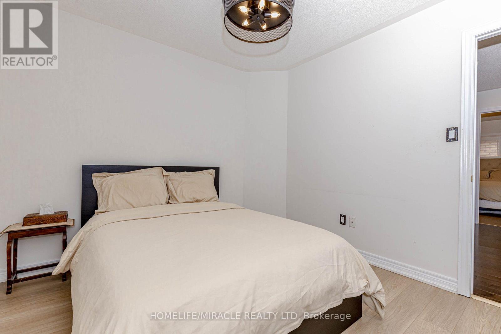 452 Nairn Circle, Milton, Ontario  L9T 8A6 - Photo 34 - W12386543