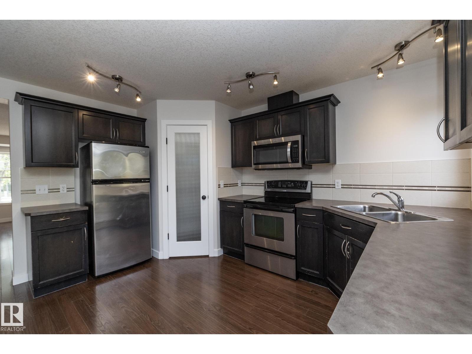 197 Birchwood Cl, Devon, Alberta  T9G 0A5 - Photo 4 - E4459381