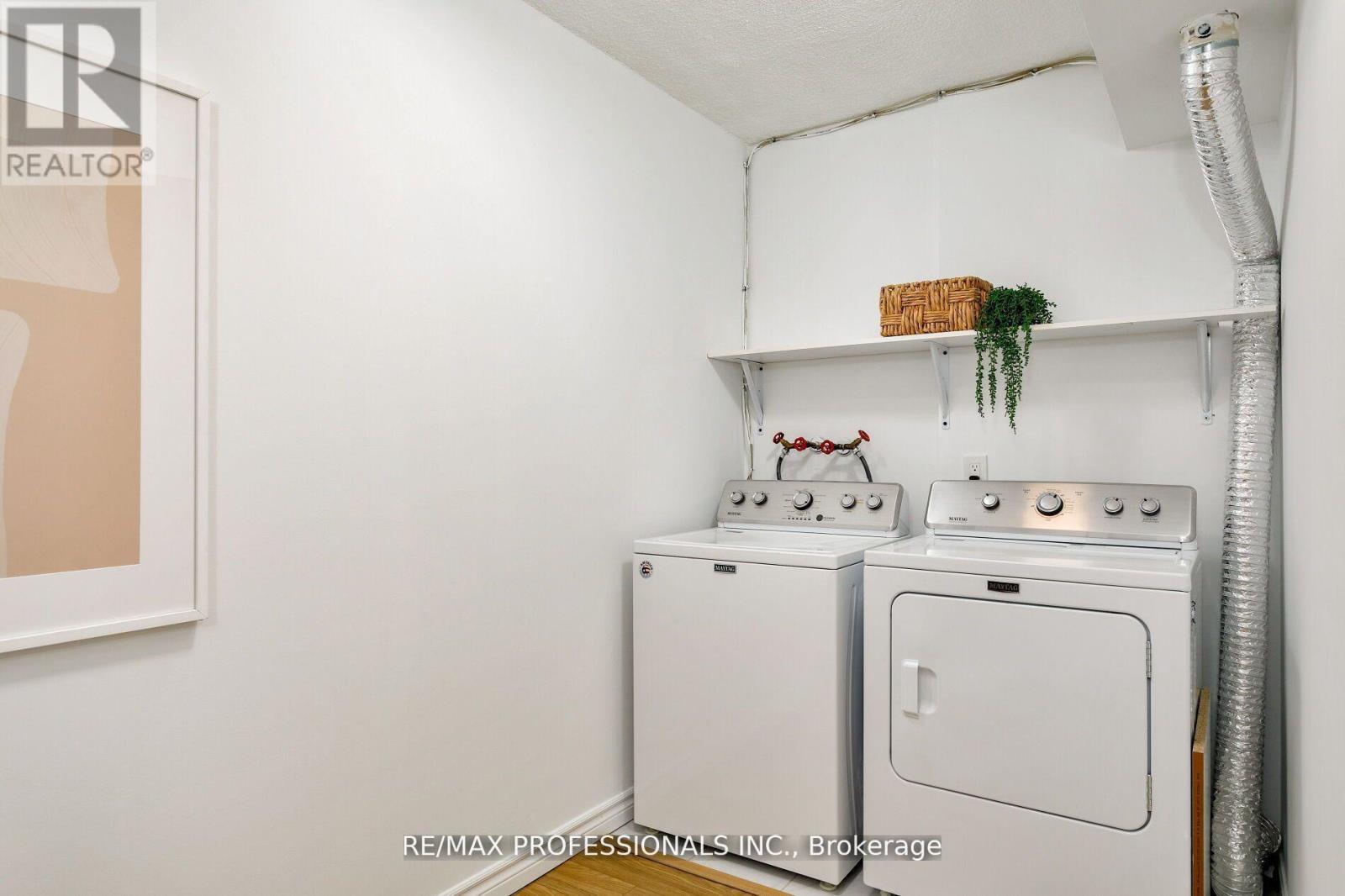 510 - 35 Ormskirk Avenue, Toronto, Ontario  M6S 1A8 - Photo 25 - W12424677
