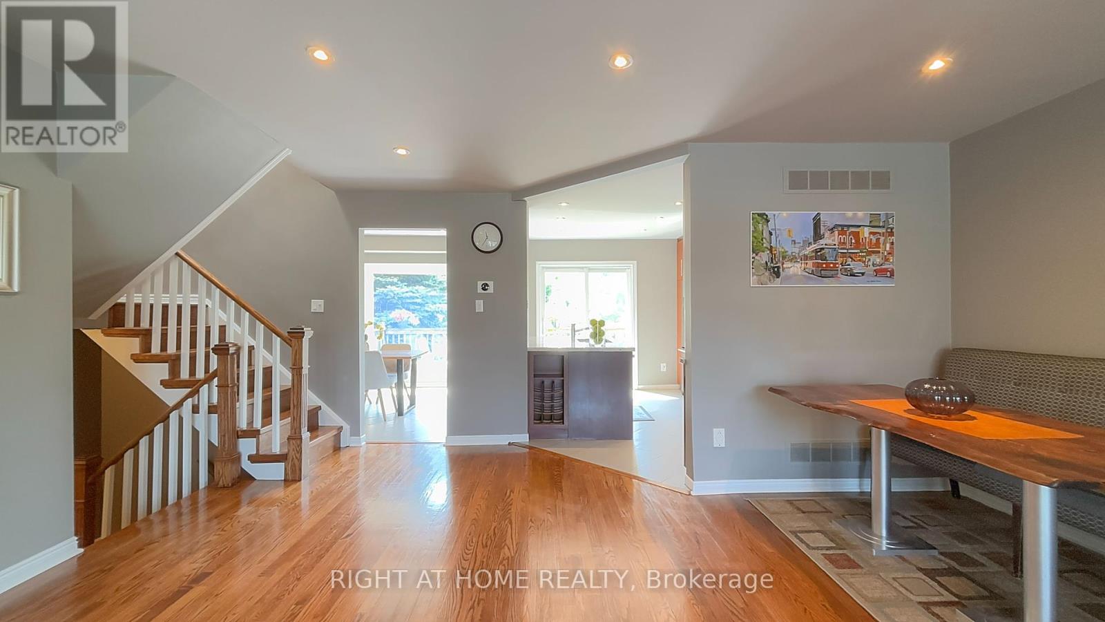 50 Tamarack Circle, Toronto, Ontario  M9P 3T9 - Photo 9 - W12403086