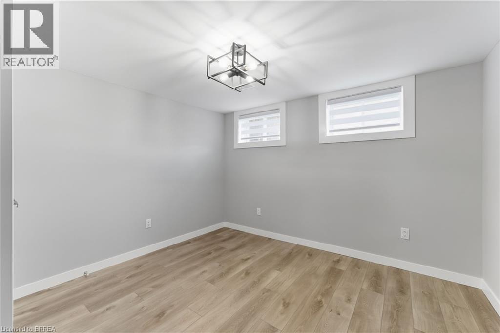61 Clench Avenue, Brantford, Ontario  N3T 1B7 - Photo 16 - 40770858