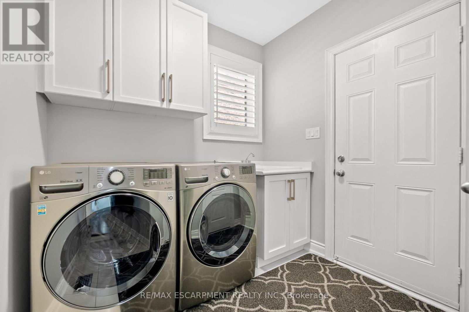 107 Avanti Crescent, Hamilton, Ontario  L8B 1W7 - Photo 23 - X12395672