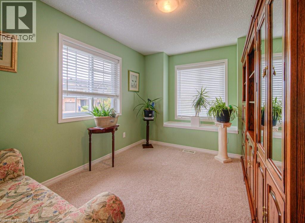 Property at 970 ZELLER Crescent image 5