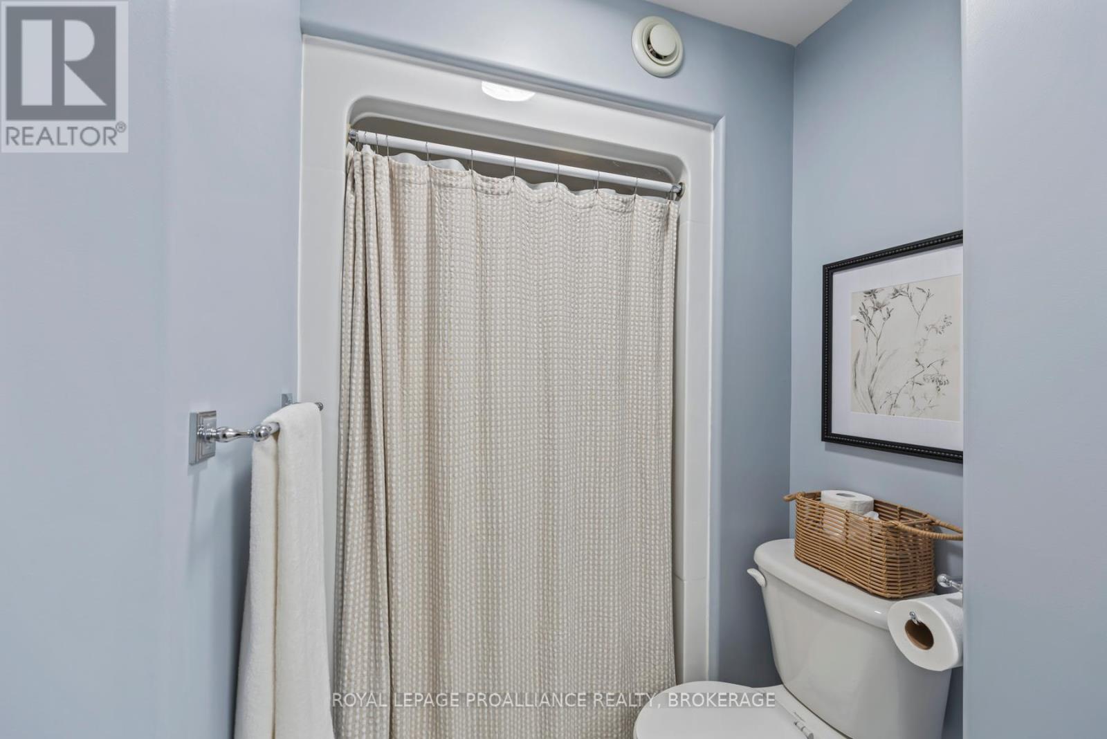 7 Gardiner Street, Belleville, Ontario  K8N 0L8 - Photo 30 - X12425853
