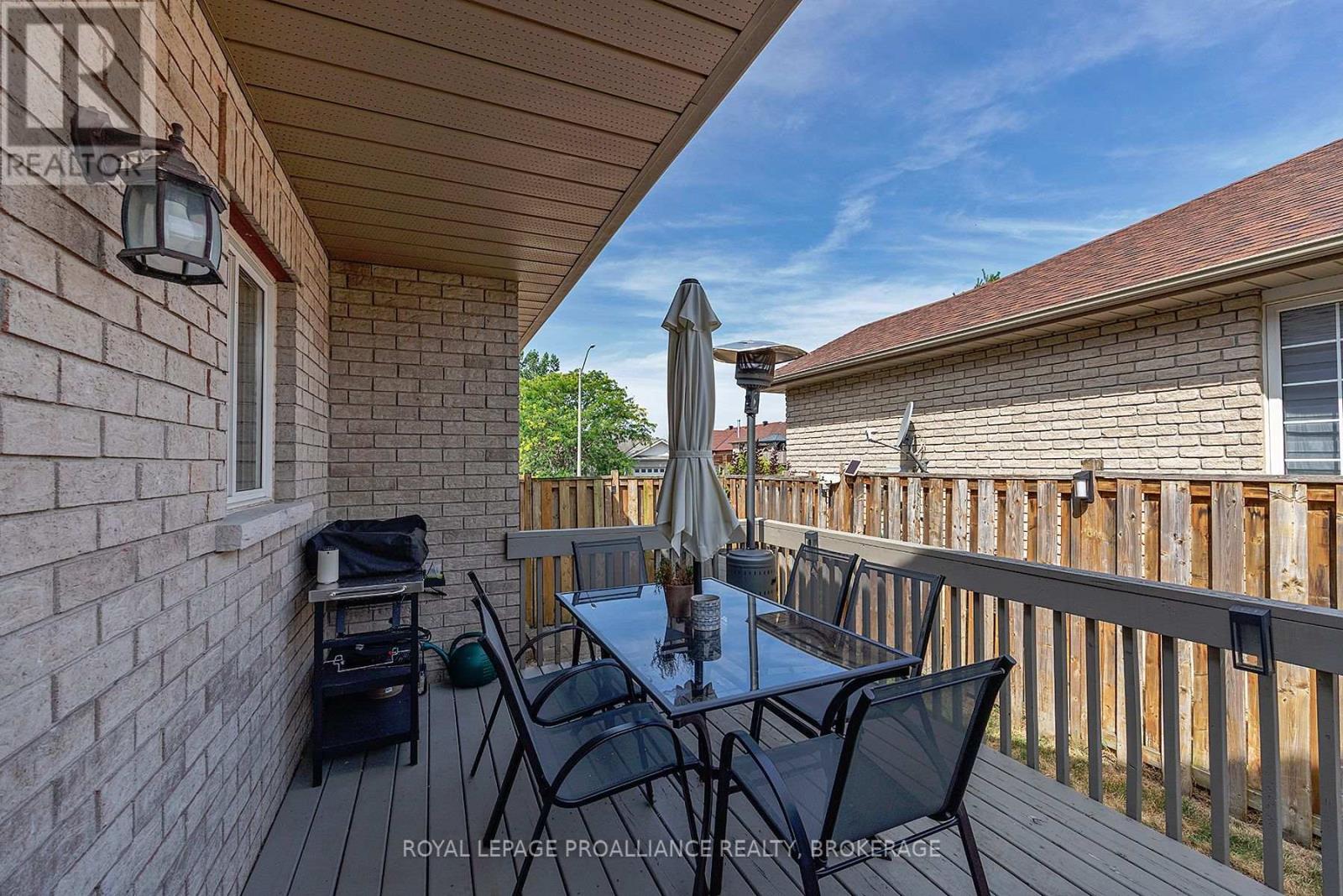 7 Gardiner Street, Belleville, Ontario  K8N 0L8 - Photo 43 - X12425853