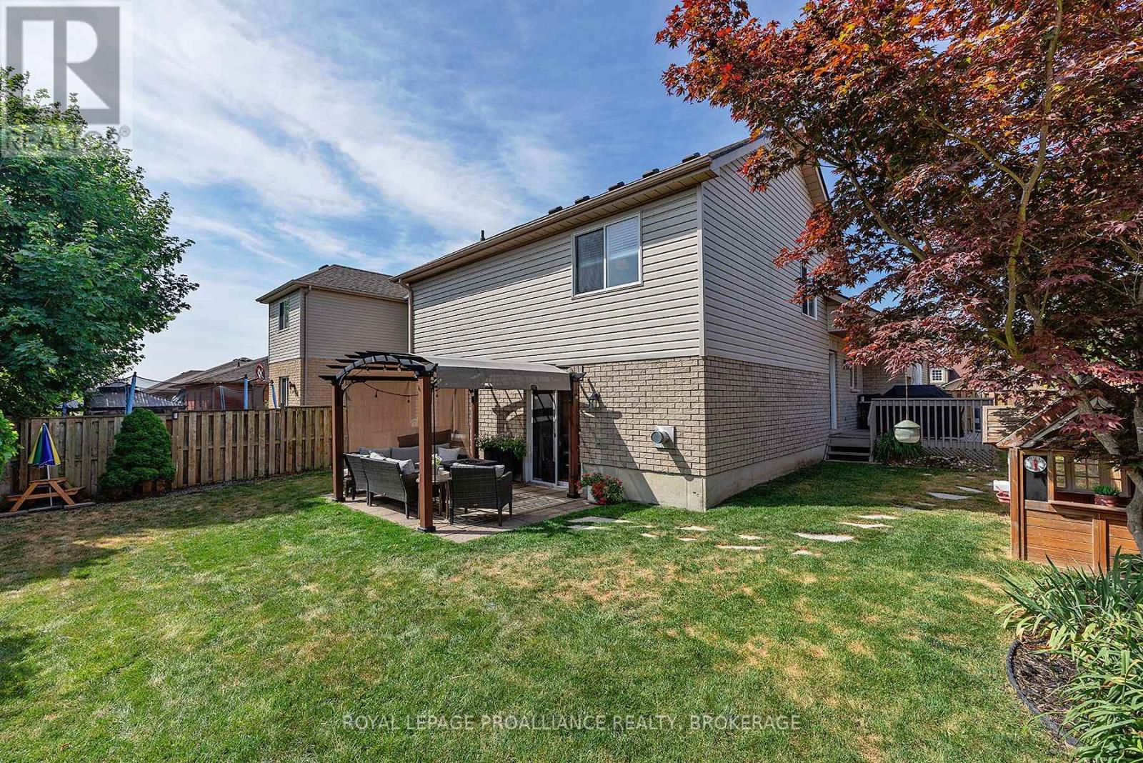 7 Gardiner Street, Belleville, Ontario  K8N 0L8 - Photo 45 - X12425853