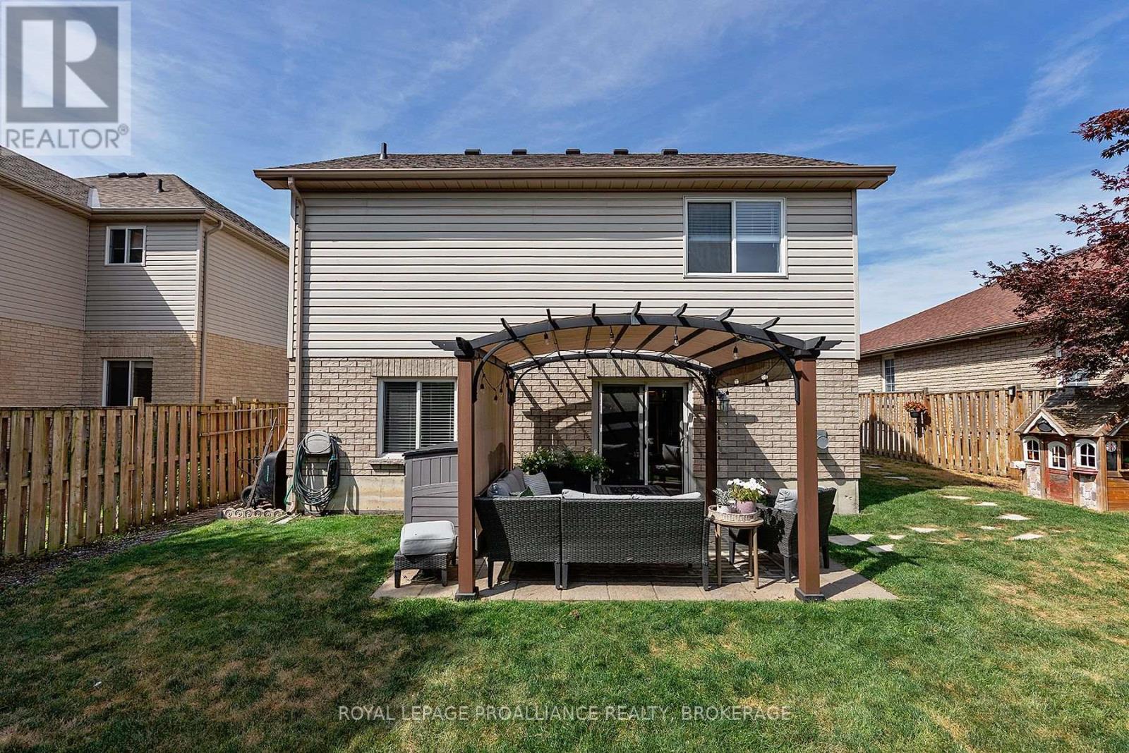7 Gardiner Street, Belleville, Ontario  K8N 0L8 - Photo 47 - X12425853