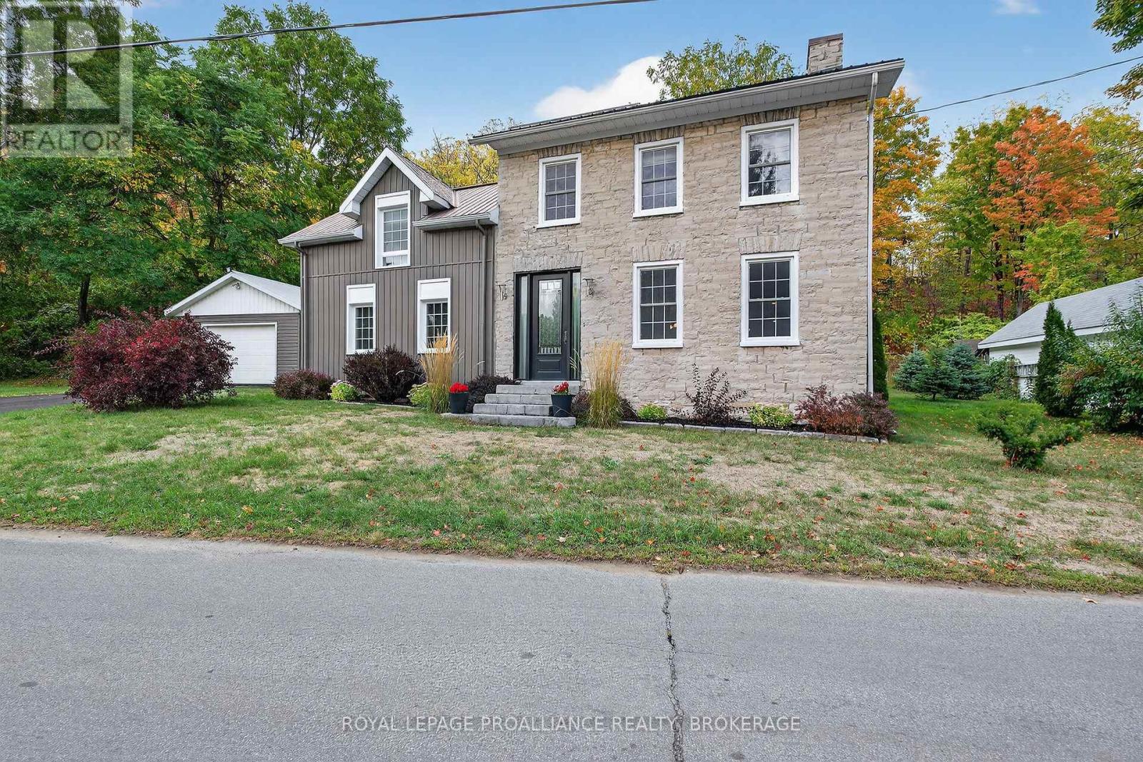 4519 Portland Avenue, Frontenac, Ontario  K0H 2T0 - Photo 5 - X12425859