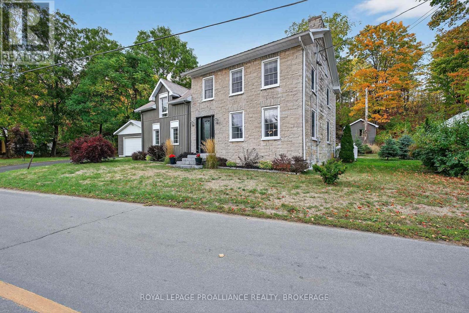 4519 Portland Avenue, Frontenac, Ontario  K0H 2T0 - Photo 6 - X12425859
