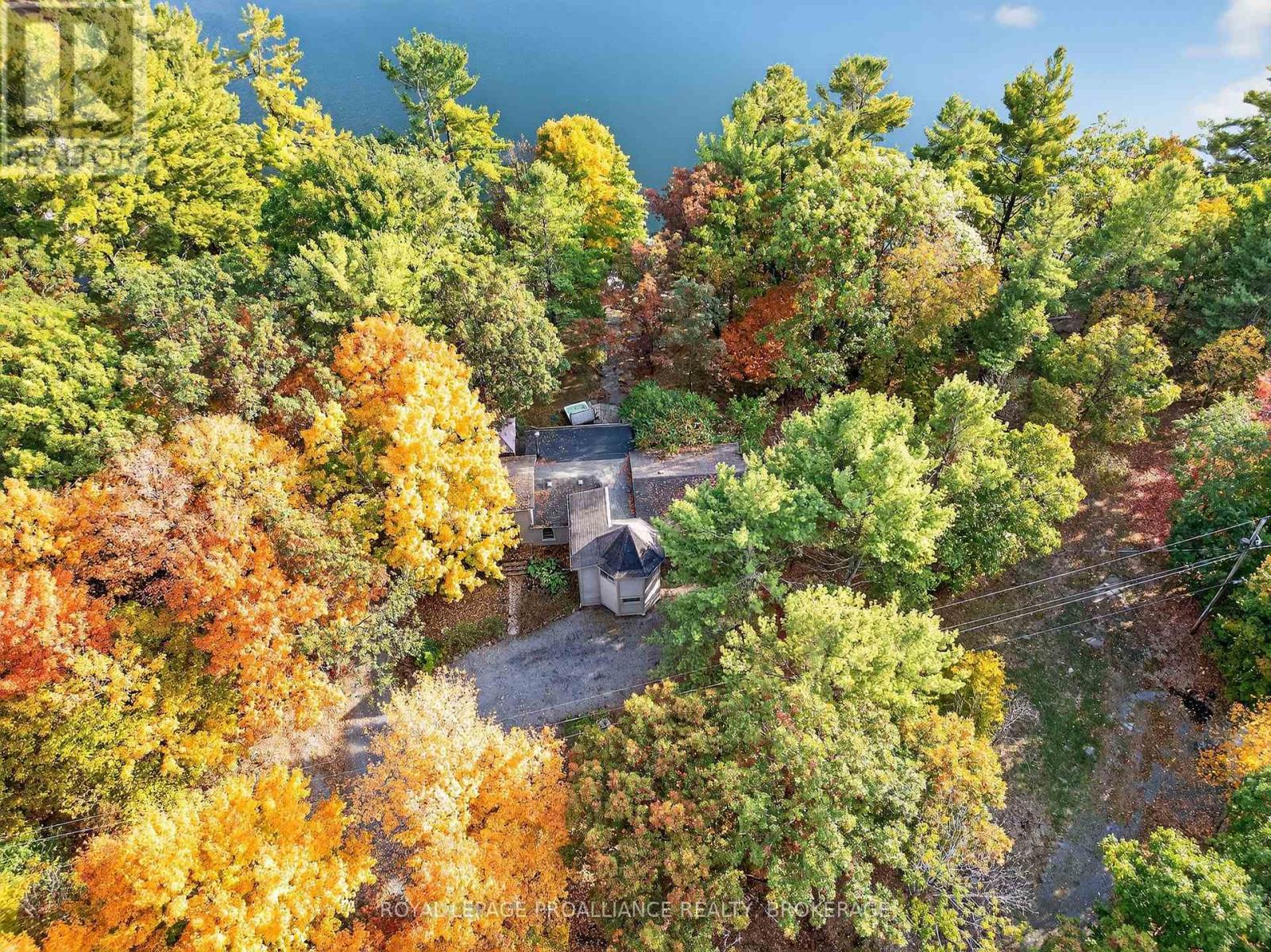 18 HICKORY LANE, Frontenac, Ontario