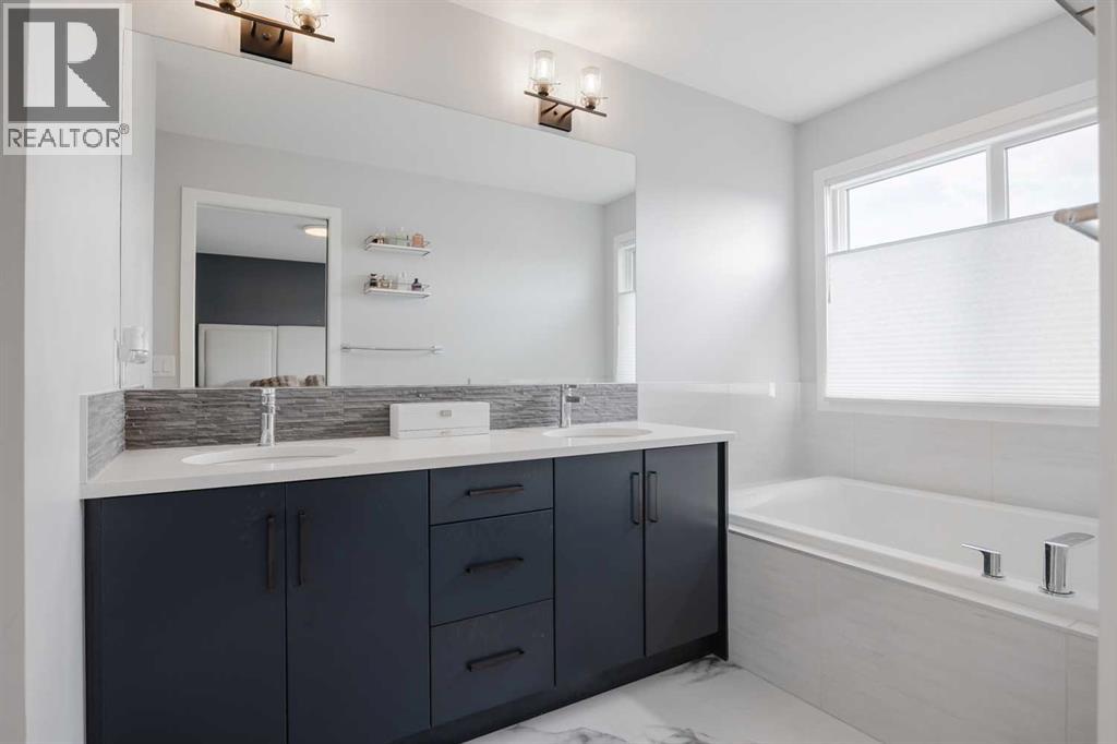 190 Magnolia Square Se, Calgary, Alberta  T3M 2W5 - Photo 27 - A2242111