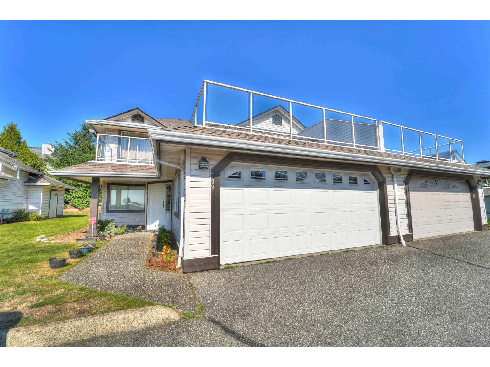 109 3080 Townline Road, Abbotsford, British Columbia  V2T 5M2 - Photo 2 - R3051598
