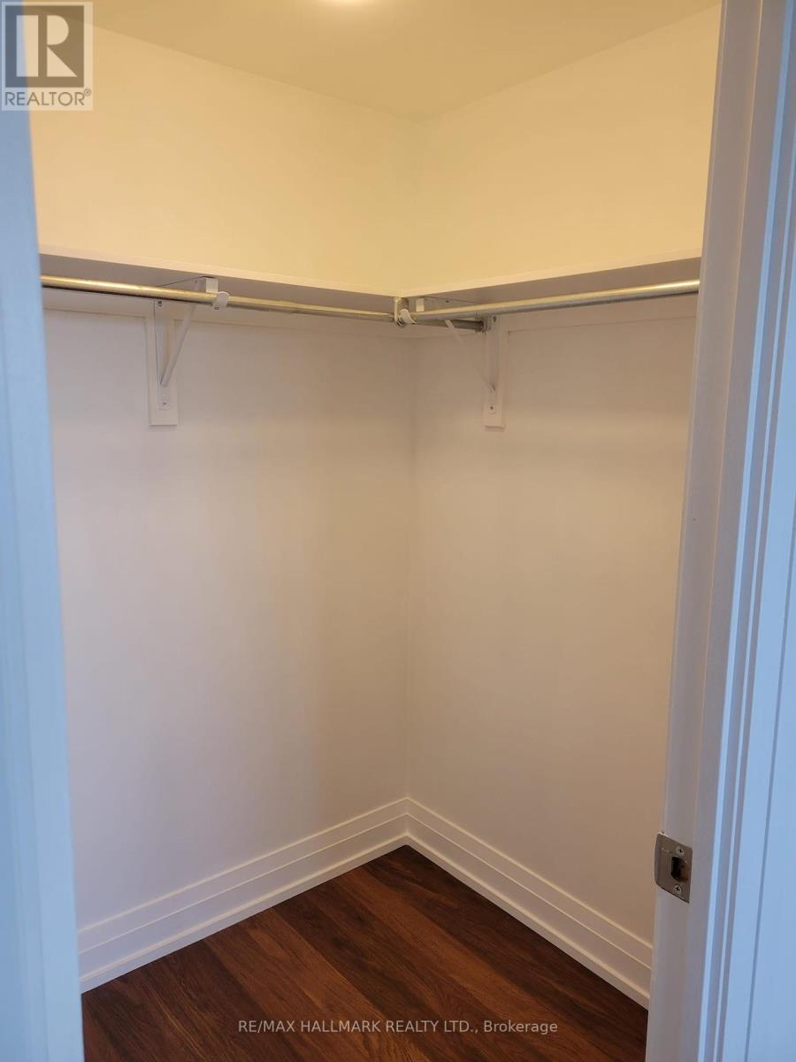 1109 - 1 De Boers Drive, Toronto, Ontario  M3J 0G6 - Photo 12 - W12352139