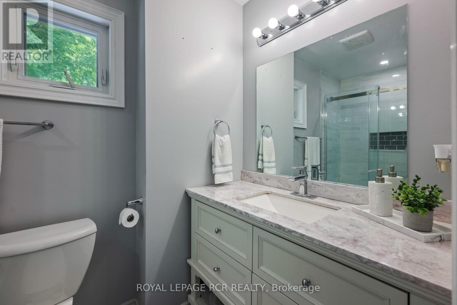 224 Lisa Marie Drive, Orangeville, Ontario  L9W 4P6 - Photo 17 - W12424072