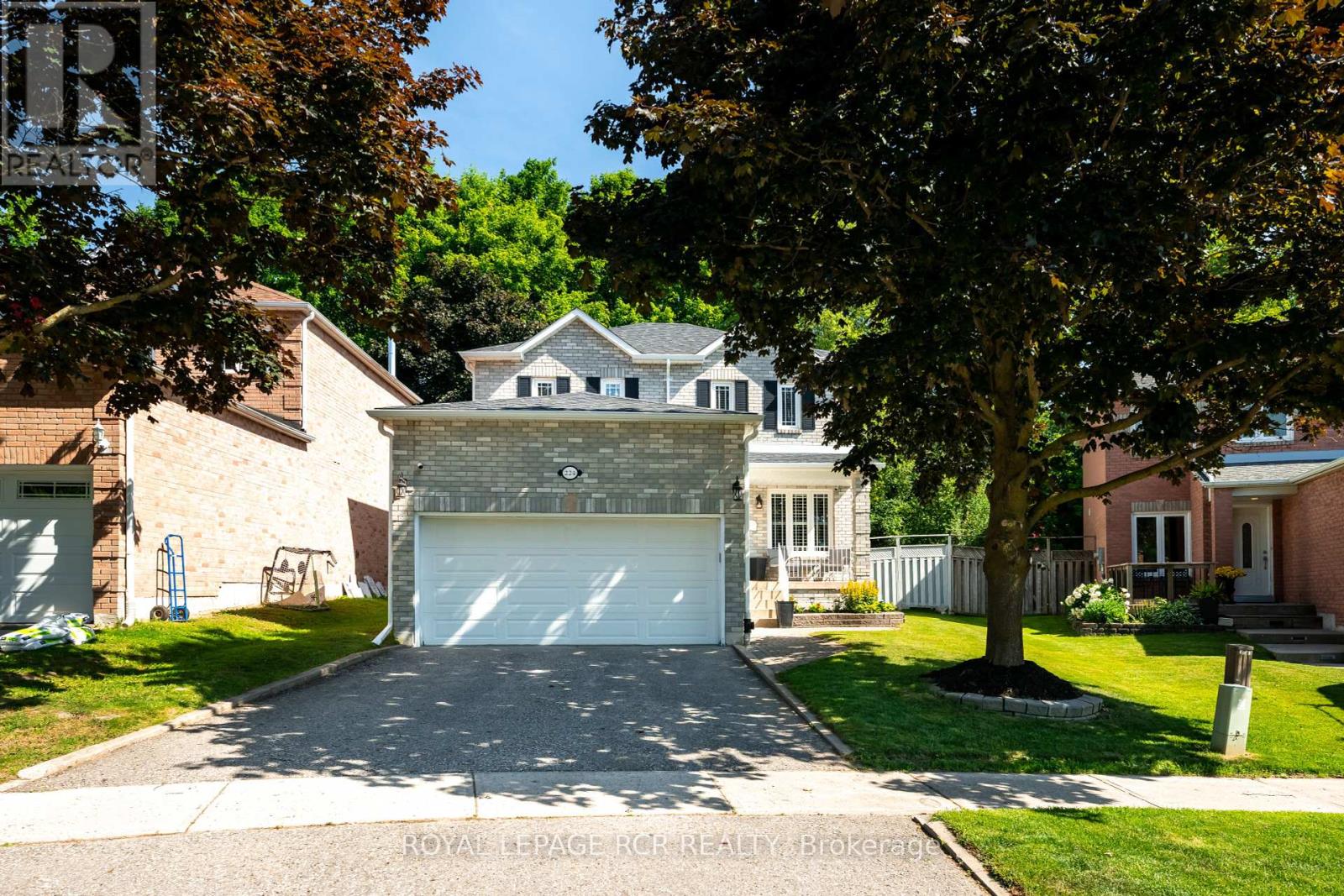224 LISA MARIE DRIVE, Orangeville, Ontario
