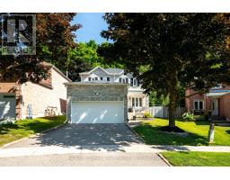224 LISA MARIE DRIVE, Orangeville, Ontario
