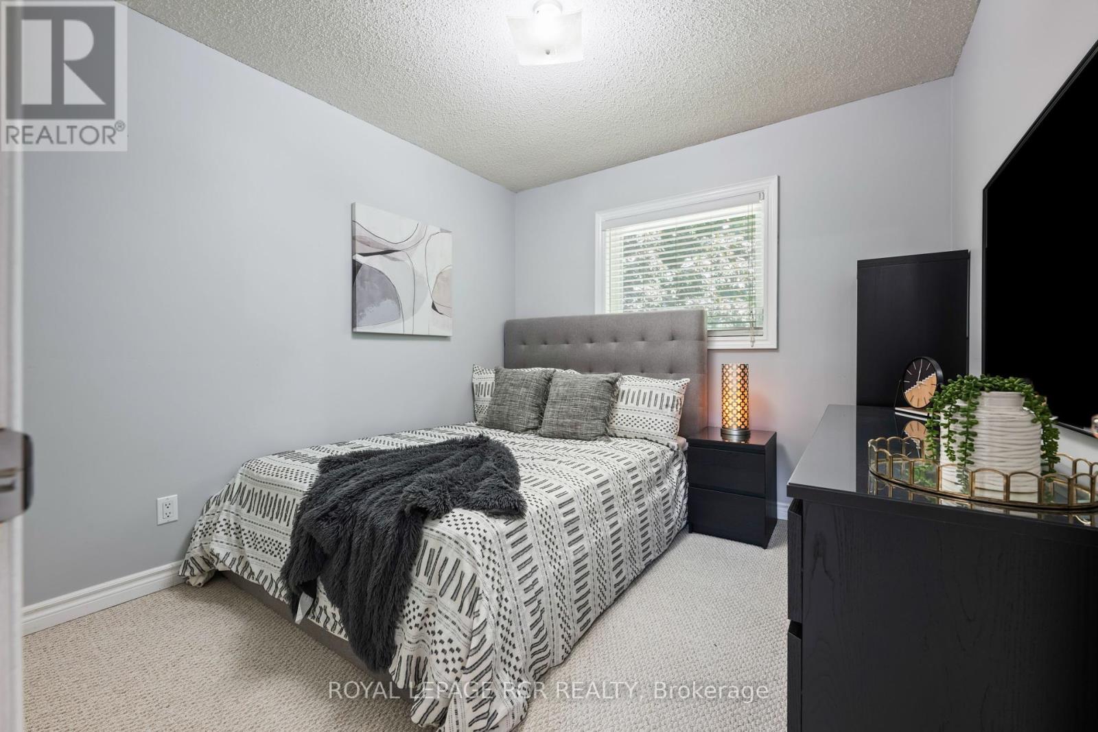 224 Lisa Marie Drive, Orangeville, Ontario  L9W 4P6 - Photo 20 - W12424072