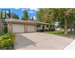 688 JOHN STREET, Strathroy-Caradoc, Ontario