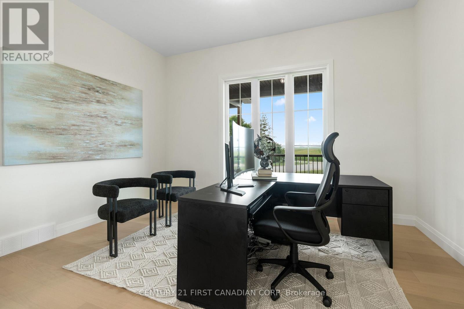 12110 Gale Road, North Middlesex, Ontario  N0M 1A0 - Photo 18 - X12425928