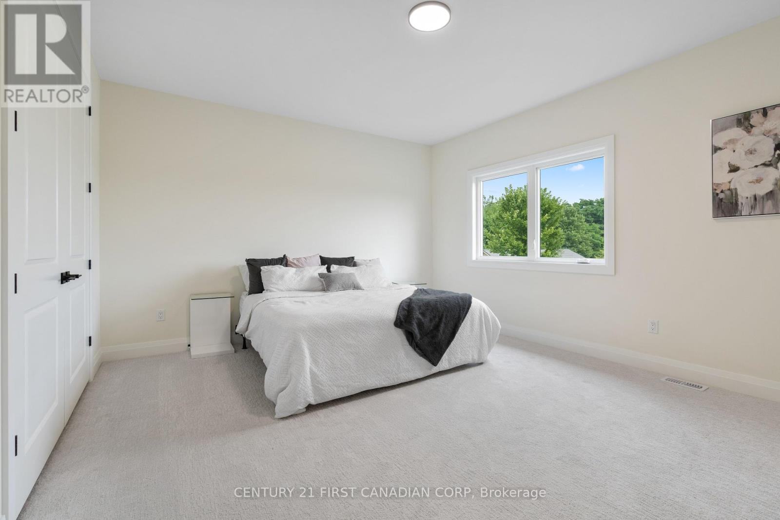 12110 Gale Road, North Middlesex, Ontario  N0M 1A0 - Photo 32 - X12425928