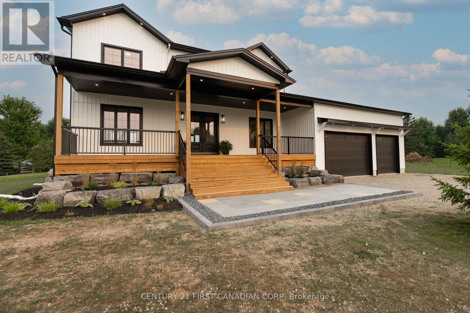 12110 Gale Road, North Middlesex, Ontario  N0M 1A0 - Photo 4 - X12425928