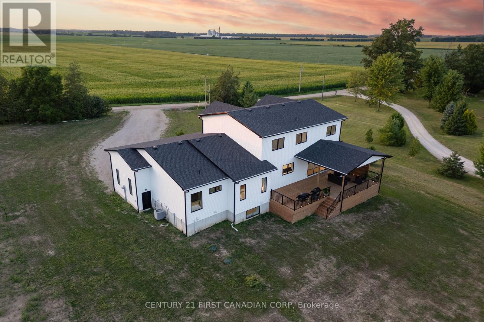 12110 Gale Road, North Middlesex, Ontario  N0M 1A0 - Photo 46 - X12425928