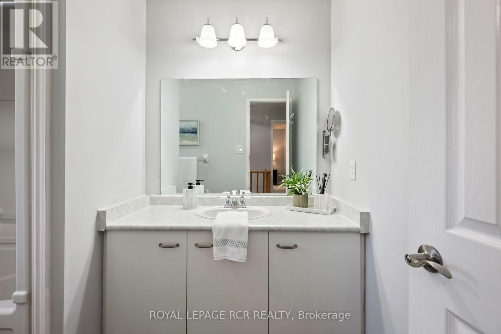 224 Lisa Marie Drive, Orangeville, Ontario  L9W 4P6 - Photo 25 - W12424072