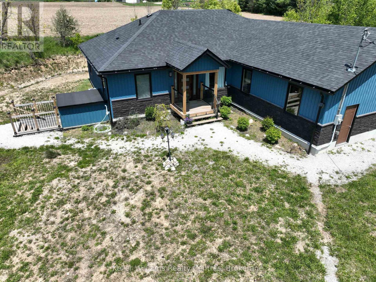 20 Red Bay Road, South Bruce Peninsula, Ontario  N0H 2T0 - Photo 3 - X12425945