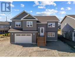76 Rembrandt Boulevard, Paradise, Ca