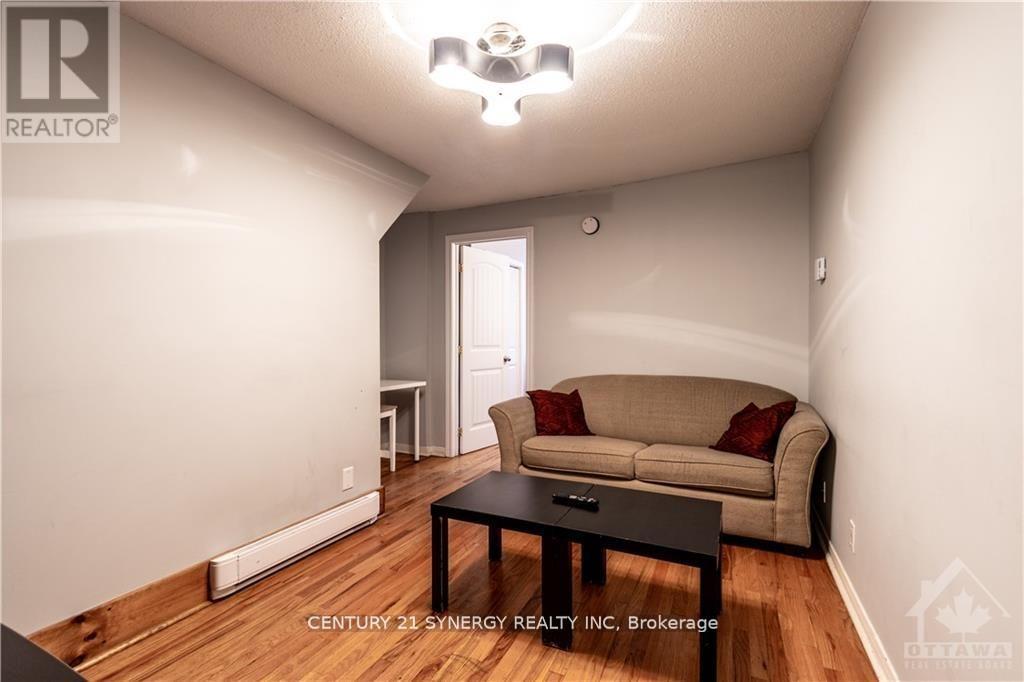277 St Patrick Street, Ottawa, Ontario  K1N 5K4 - Photo 15 - X12425849