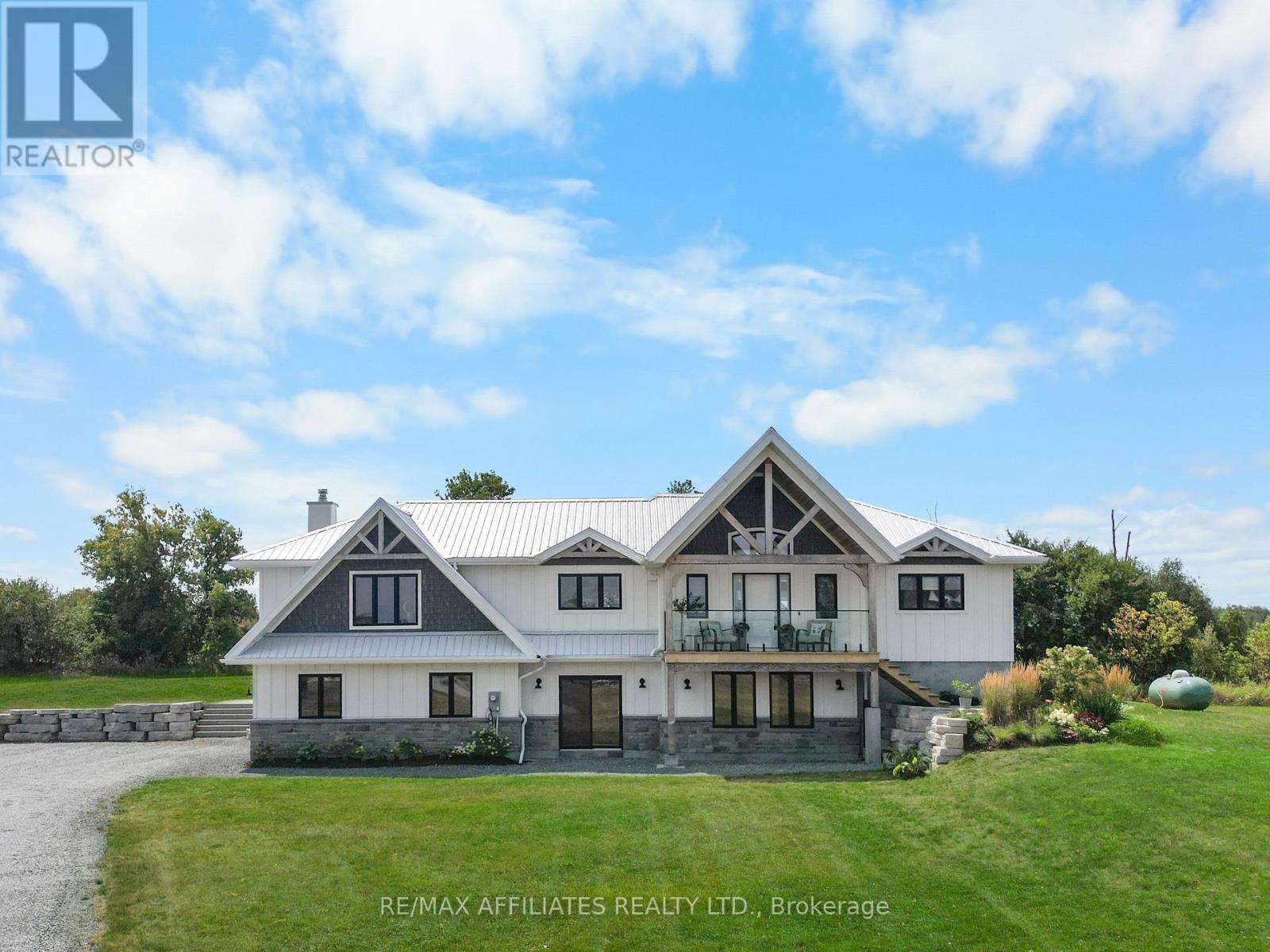 205 WESTAR FARM WAY, Ottawa, Ontario