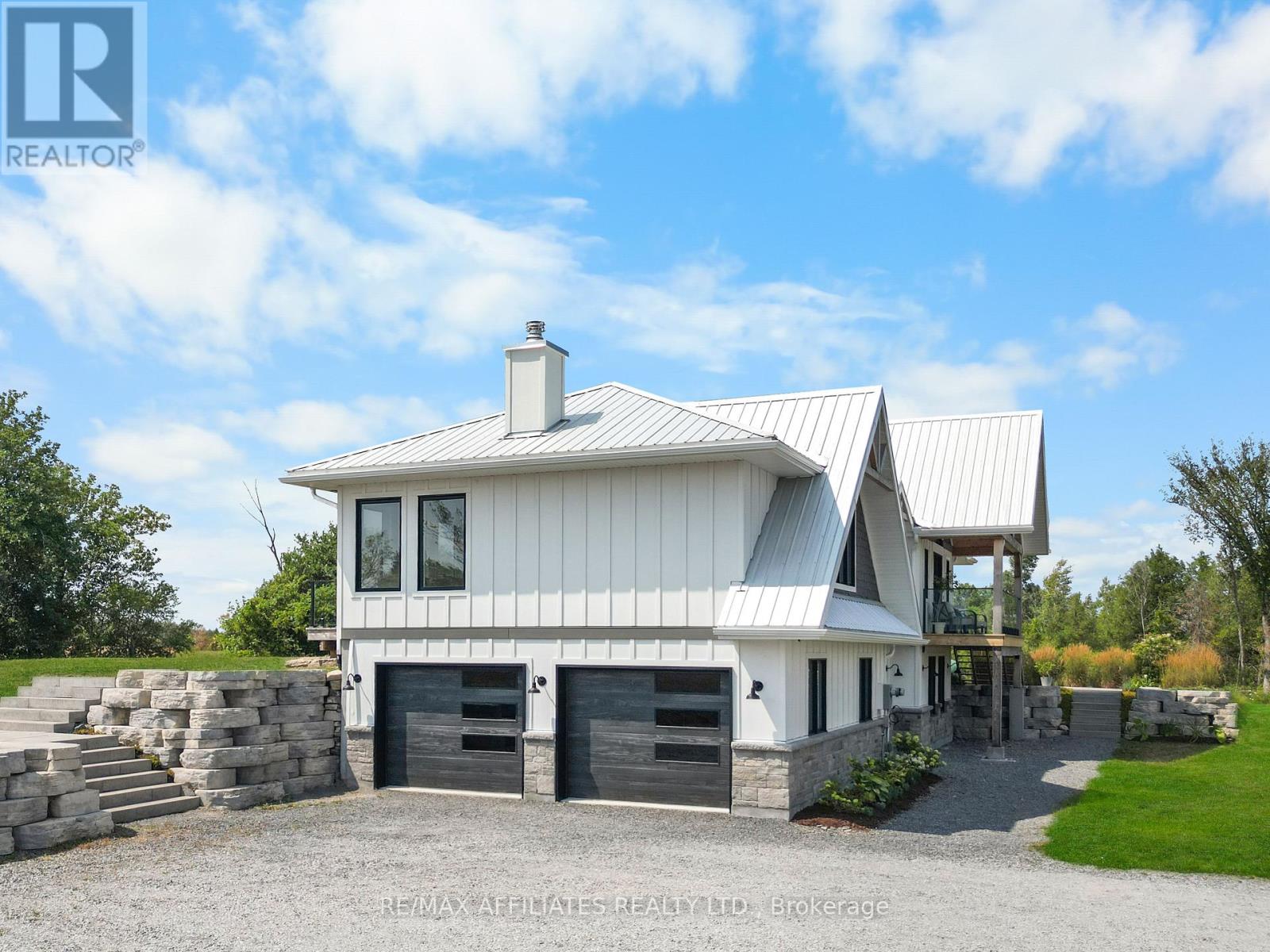 205 Westar Farm Way, Ottawa, Ontario  K0A 1B0 - Photo 3 - X12425858