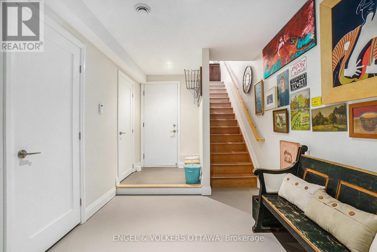 376b Wilmont Avenue, Ottawa, Ontario  K2A 0B1 - Photo 23 - X12425871