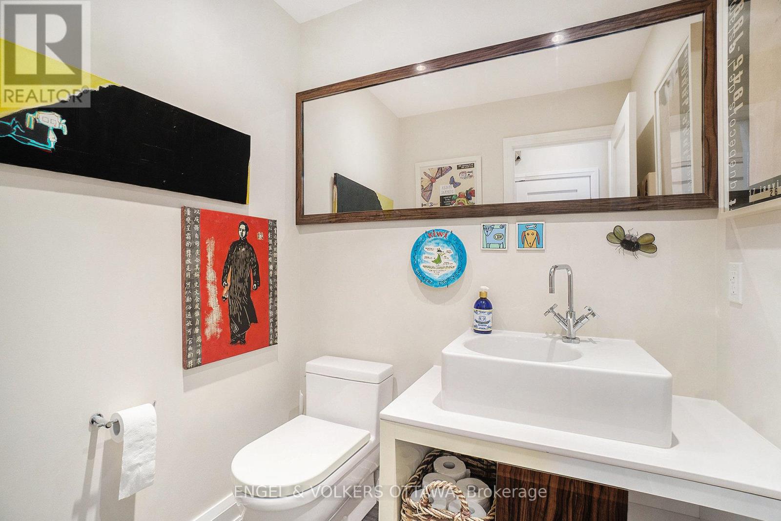 376b Wilmont Avenue, Ottawa, Ontario  K2A 0B1 - Photo 6 - X12425871