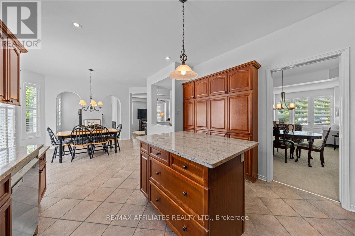 57 Insmill Crescent, Ottawa, Ontario  K2T 1G4 - Photo 13 - X12425895