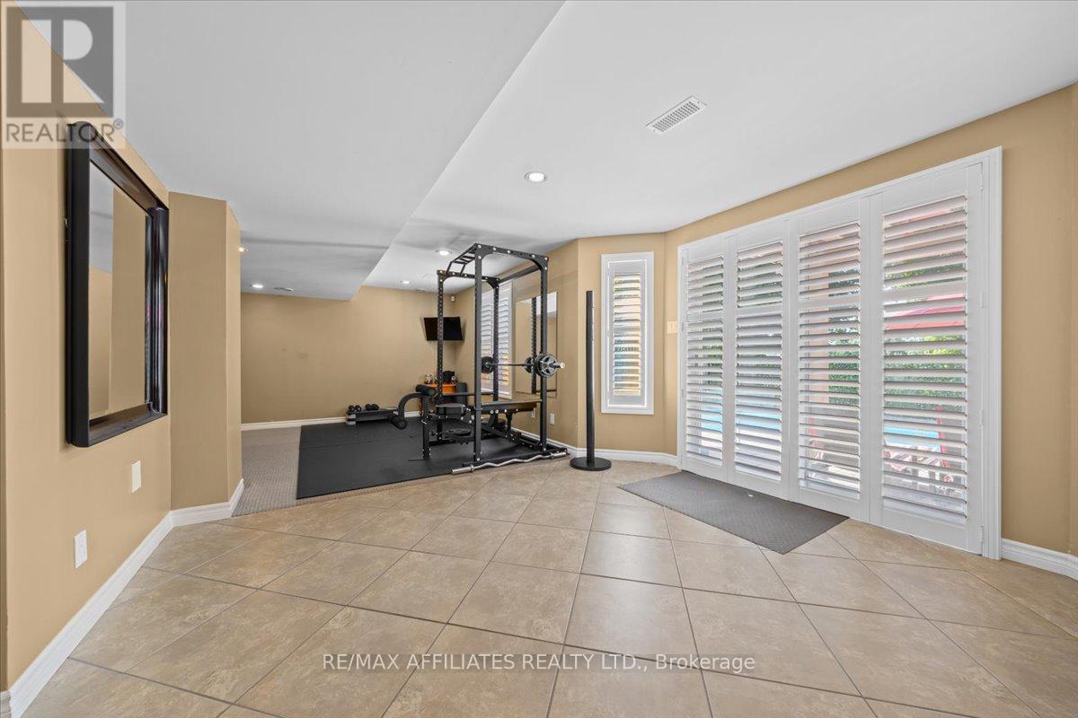 57 Insmill Crescent, Ottawa, Ontario  K2T 1G4 - Photo 41 - X12425895