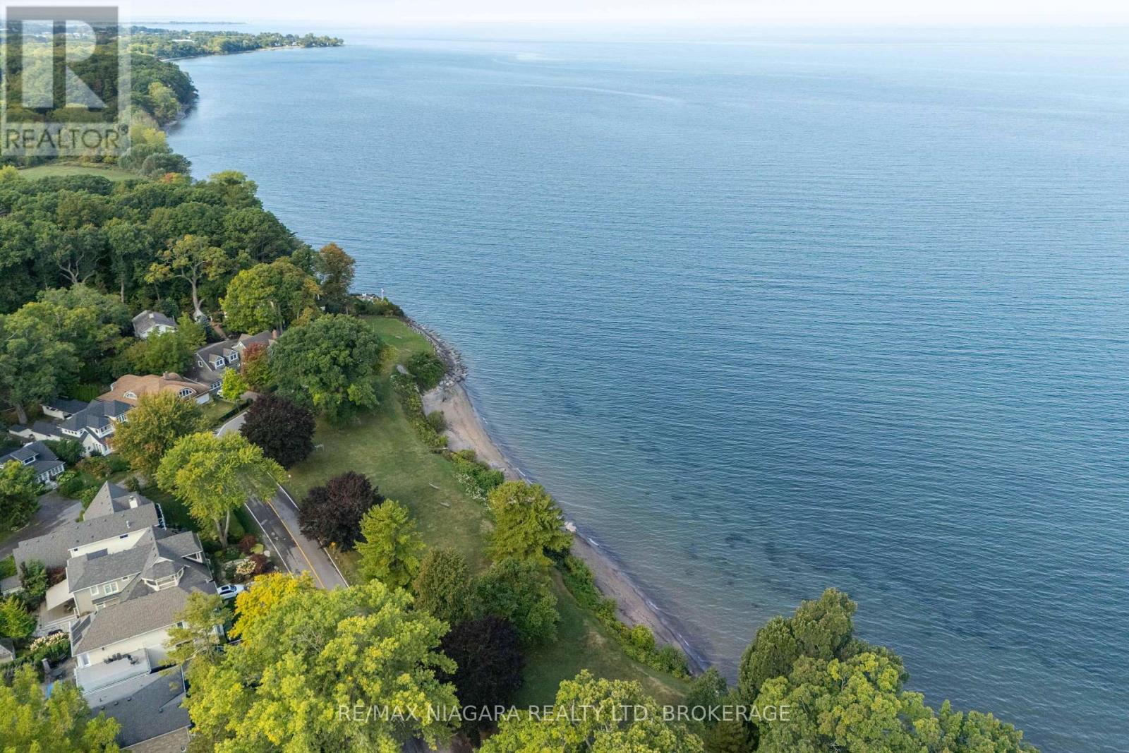 6 Circle Street, Niagara-On-The-Lake, Ontario  L0S 1J0 - Photo 24 - X12425840