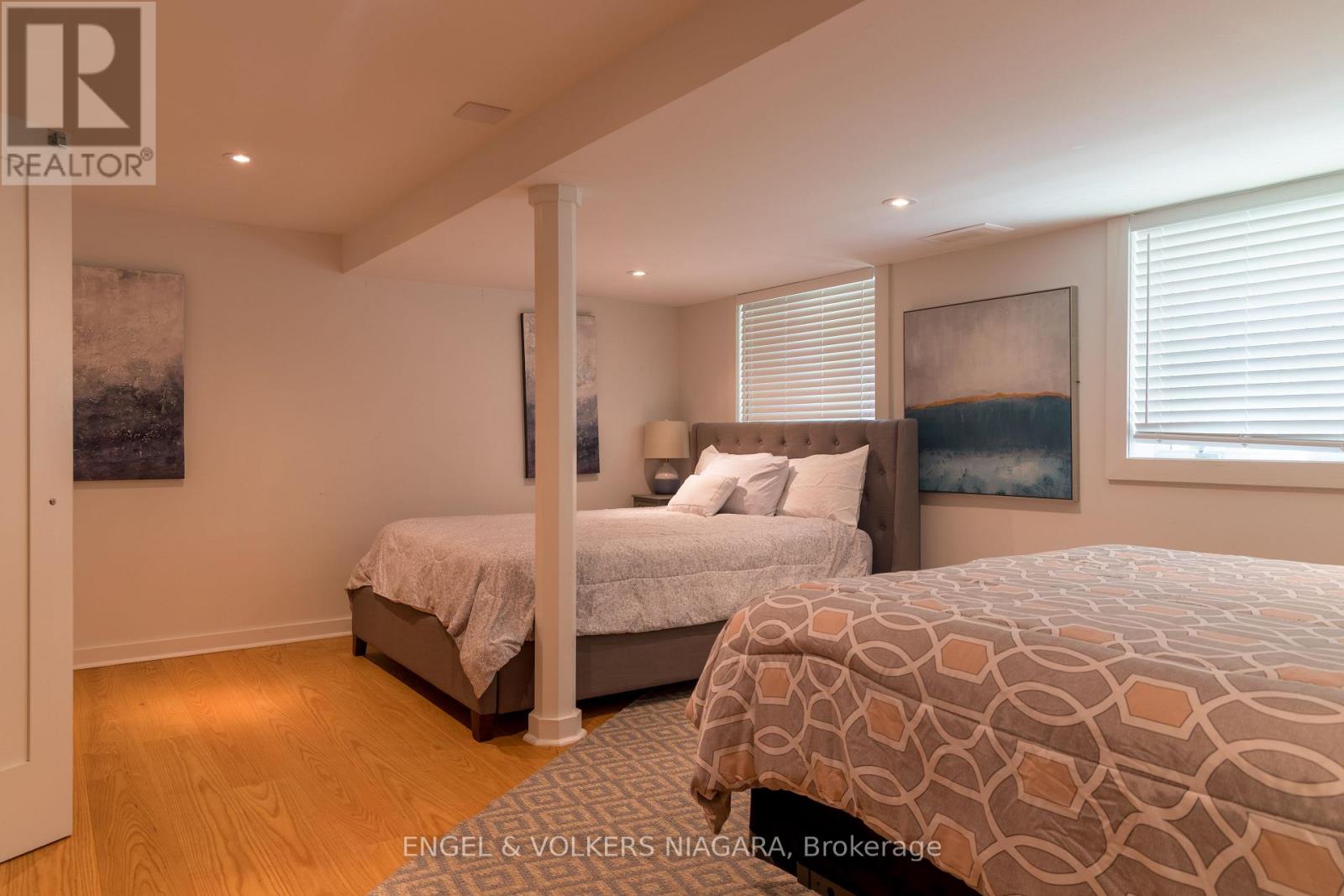 89 Byron Street, Niagara-On-The-Lake, Ontario  L0S 1J0 - Photo 21 - X12425920