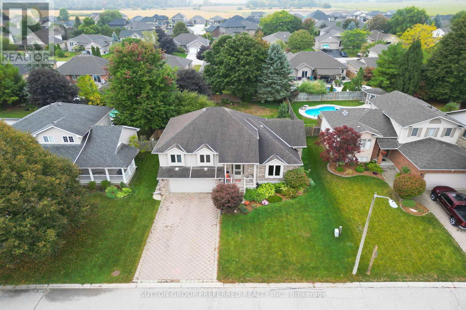 250 Kettle Creek Drive, Central Elgin, Ontario  N0L 1B0 - Photo 41 - X12425792
