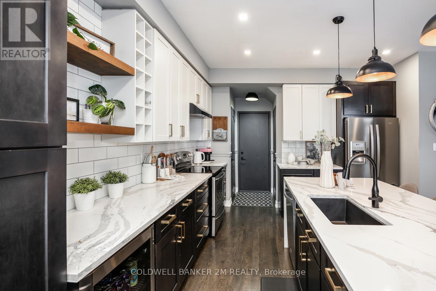 2 Woodbine Place, Oshawa, Ontario  L1L 1C5 - Photo 10 - E12425884