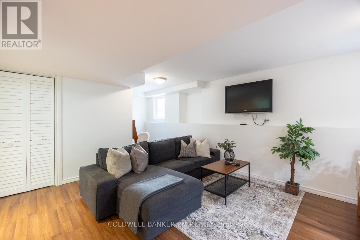2 Woodbine Place, Oshawa, Ontario  L1L 1C5 - Photo 35 - E12425884