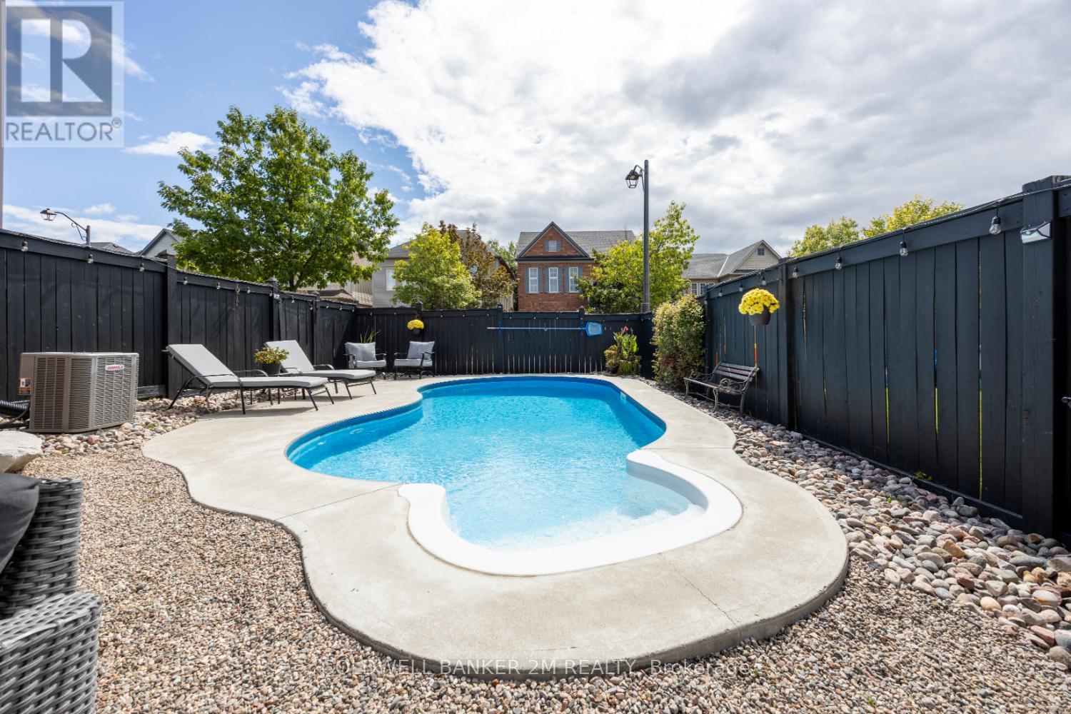 2 Woodbine Place, Oshawa, Ontario  L1L 1C5 - Photo 43 - E12425884