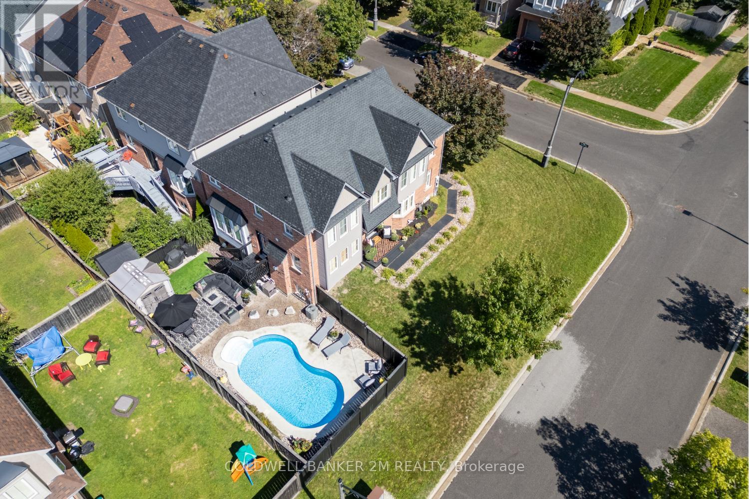 2 Woodbine Place, Oshawa, Ontario  L1L 1C5 - Photo 47 - E12425884